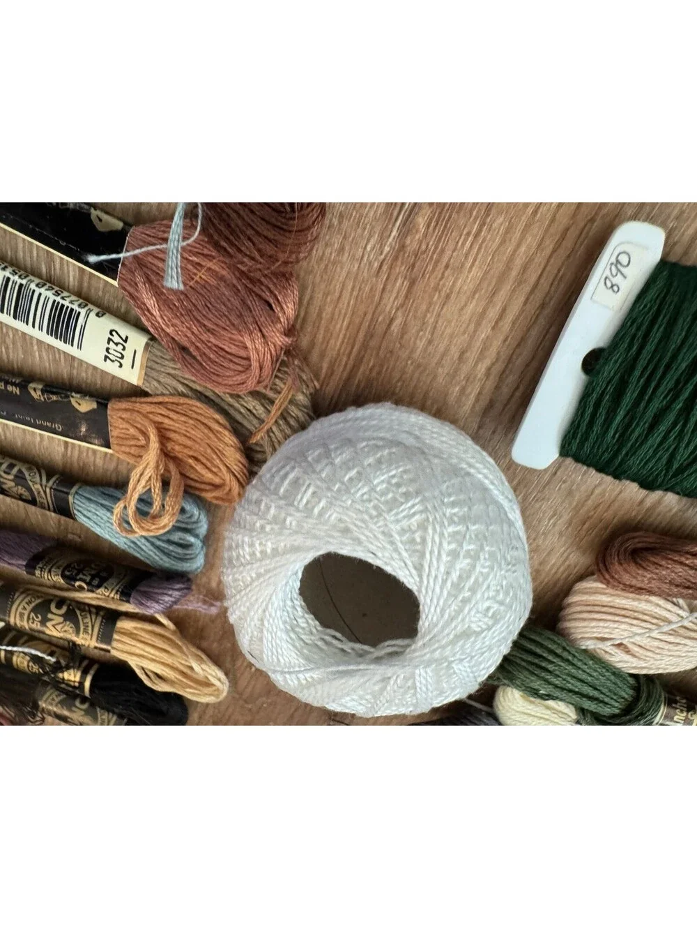 Lot 96 Cross Stitch Embroidery Floss Threads DMC Anchor Weeks Dye Works Shaker
